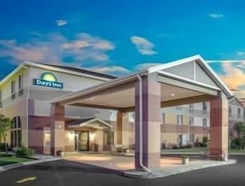 Days Inn By Wyndham Madison Ne/Windsor Eksteriør bilde