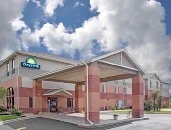 Days Inn By Wyndham Madison Ne/Windsor Eksteriør bilde